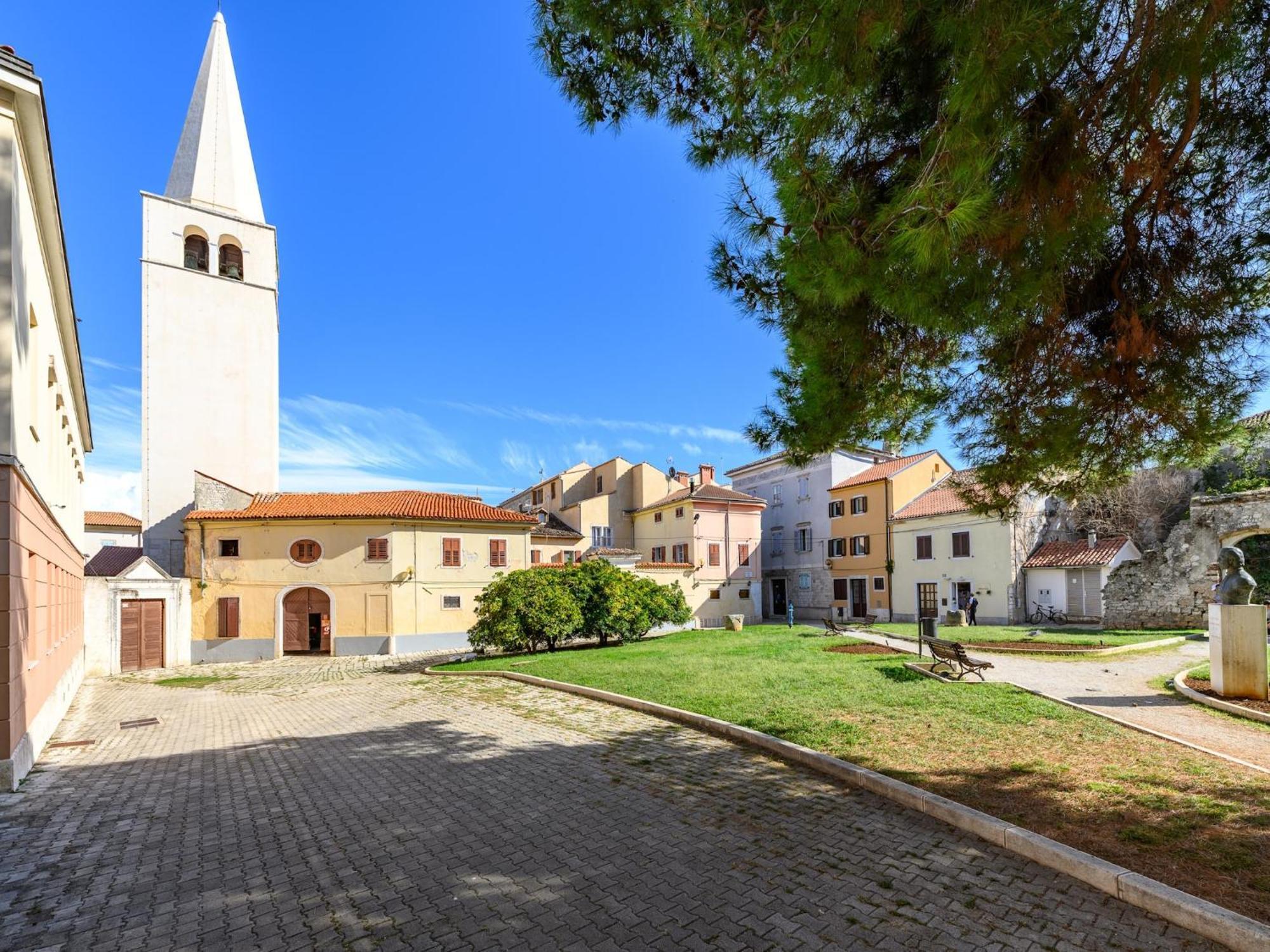 Near Old Town