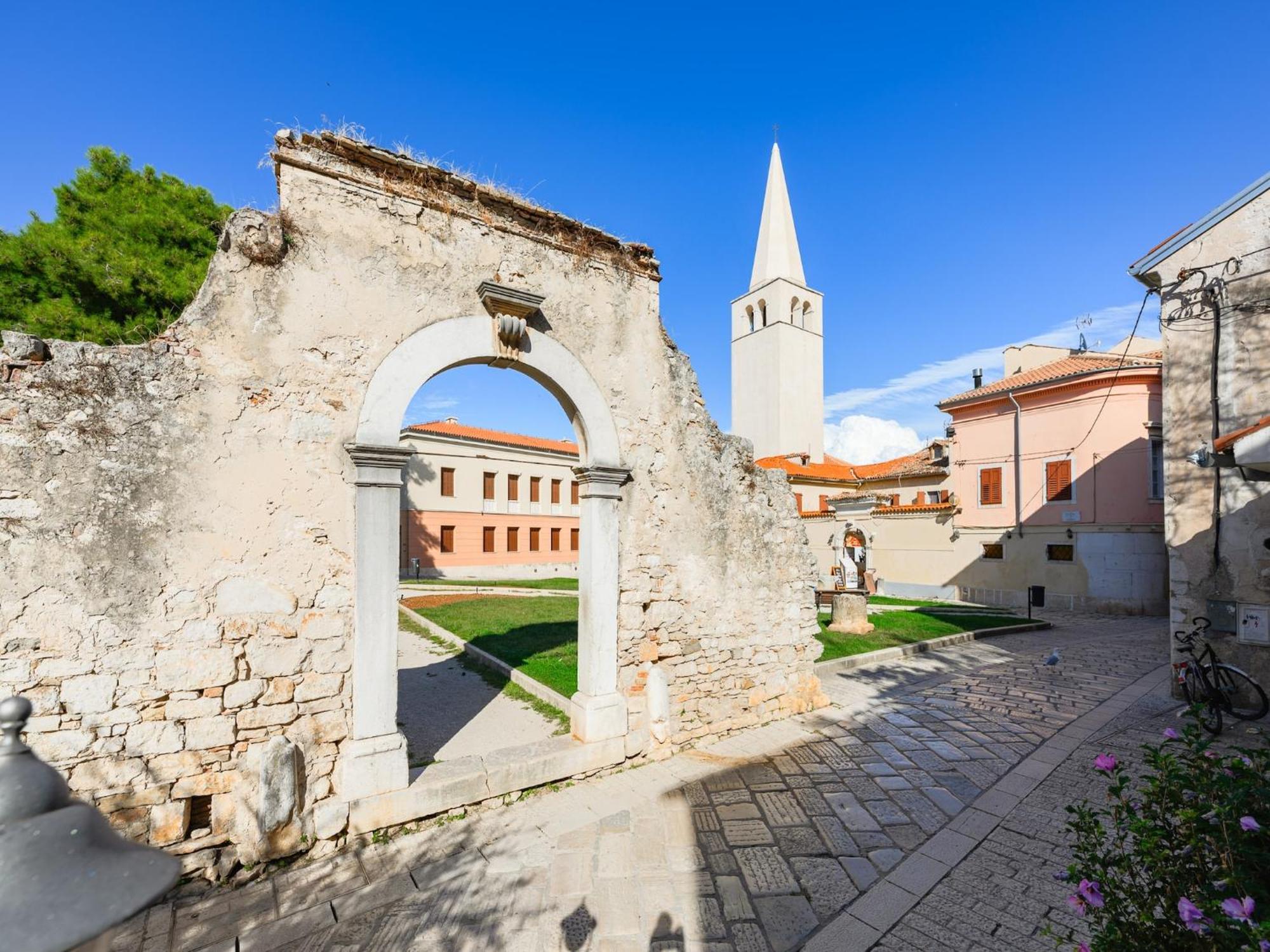 Near Old Town